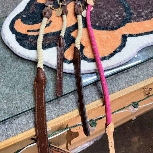 Leather &amp; Rope Collar